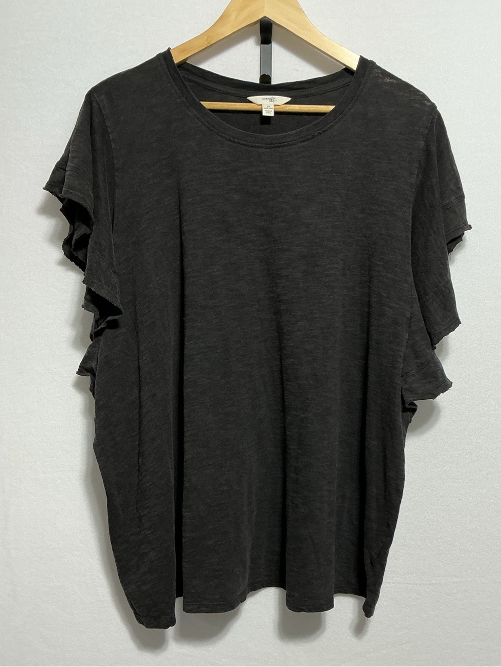 Terra & Sky Black Washed Ruffle Sleeve Top Women’s 2X Plus Size